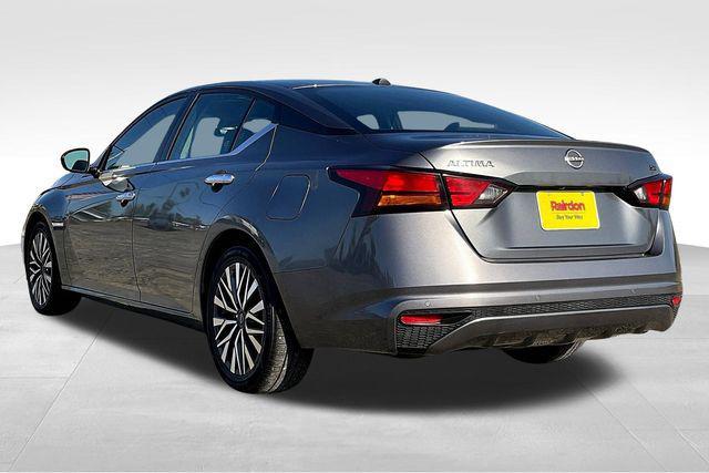 used 2023 Nissan Altima car, priced at $15,000