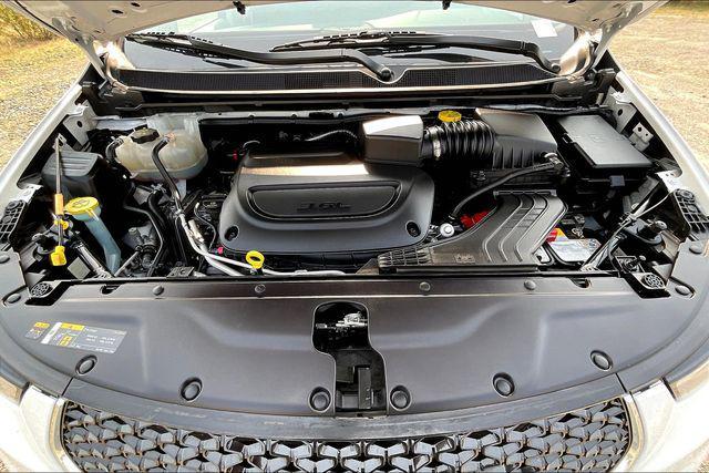 used 2024 Chrysler Pacifica car, priced at $26,500