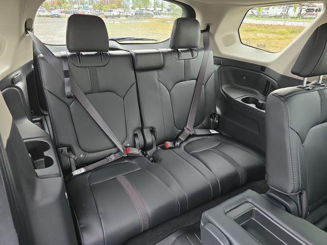 new 2025 Honda Pilot car, priced at $52,995