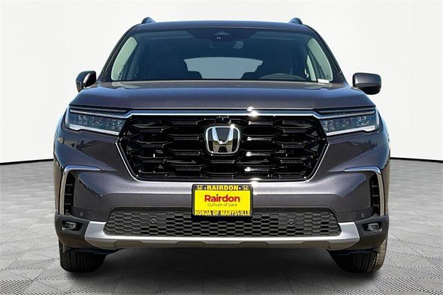 new 2025 Honda Pilot car, priced at $54,175