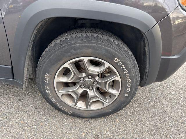 used 2021 Jeep Cherokee car, priced at $21,500