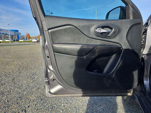 used 2021 Jeep Cherokee car, priced at $19,500