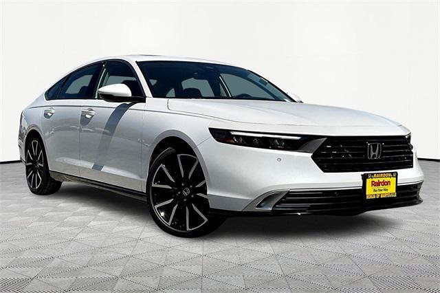 new 2025 Honda Accord Hybrid car, priced at $40,905