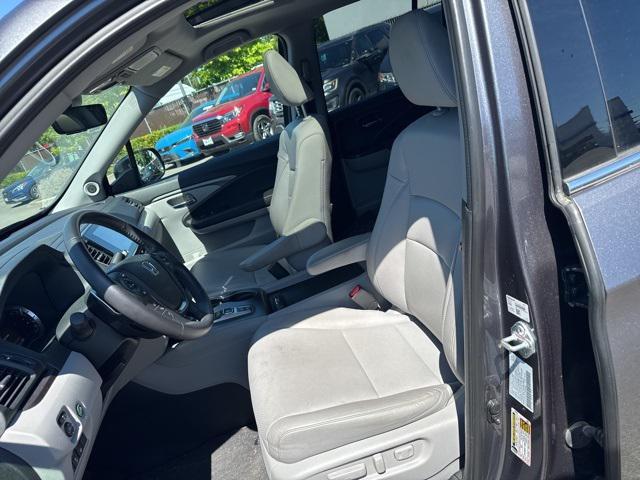 used 2023 Honda Ridgeline car, priced at $39,000