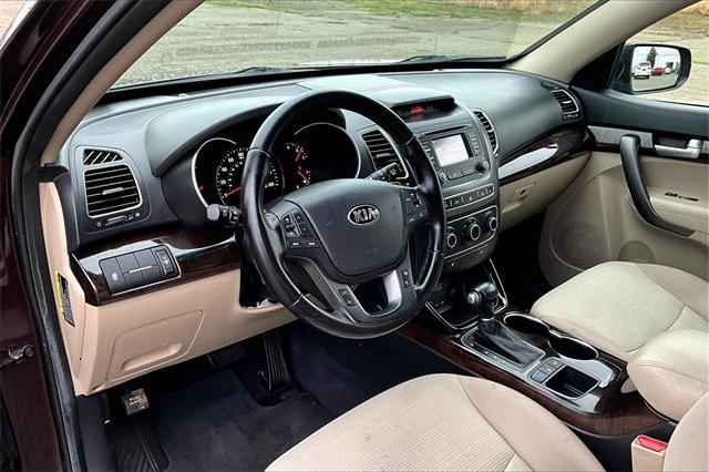 used 2014 Kia Sorento car, priced at $9,500