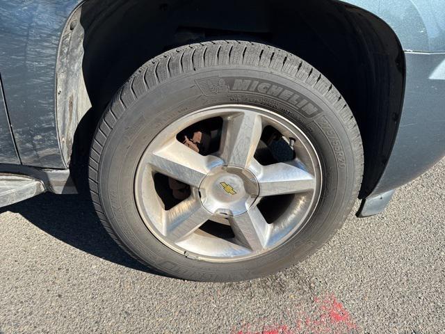 used 2012 Chevrolet Avalanche car, priced at $13,000