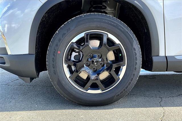 new 2025 Honda Pilot car, priced at $49,405
