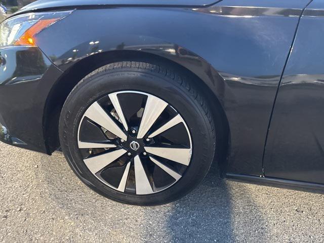 used 2022 Nissan Altima car, priced at $19,500