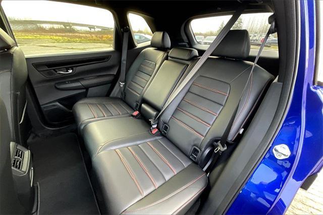 new 2025 Honda CR-V Hybrid car, priced at $39,312