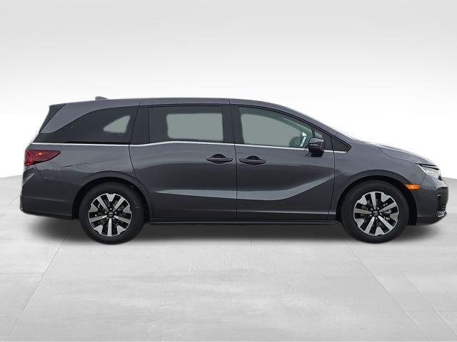 new 2026 Honda Odyssey car, priced at $44,290