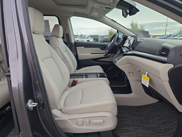 new 2026 Honda Odyssey car, priced at $44,290