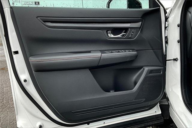 new 2025 Honda CR-V Hybrid car, priced at $39,312