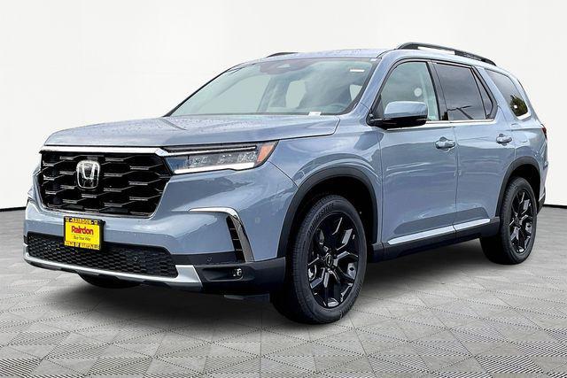 new 2025 Honda Pilot car, priced at $53,450