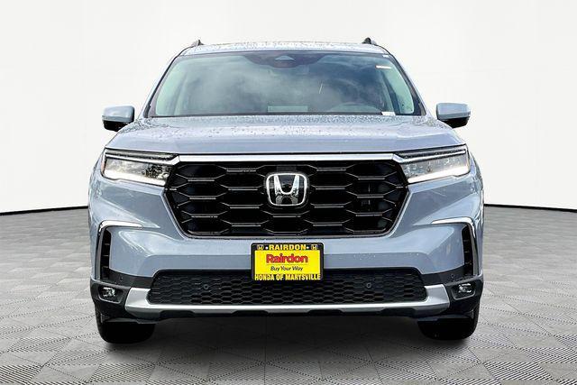new 2025 Honda Pilot car, priced at $53,450