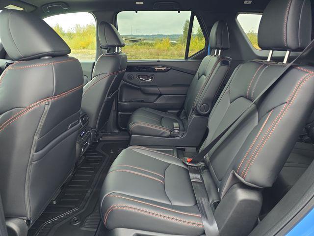 new 2025 Honda Pilot car, priced at $51,350