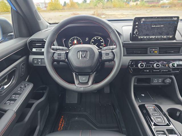 new 2025 Honda Pilot car, priced at $51,350