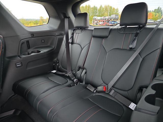 new 2025 Honda Pilot car, priced at $51,350