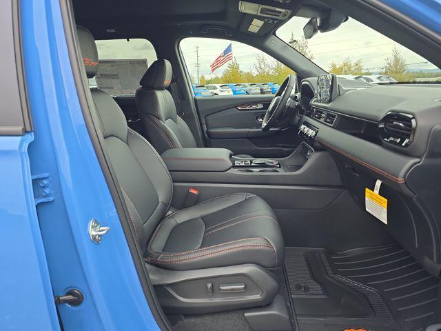 new 2025 Honda Pilot car, priced at $51,350