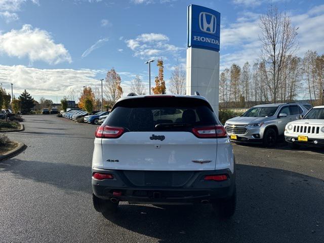 used 2015 Jeep Cherokee car, priced at $11,000