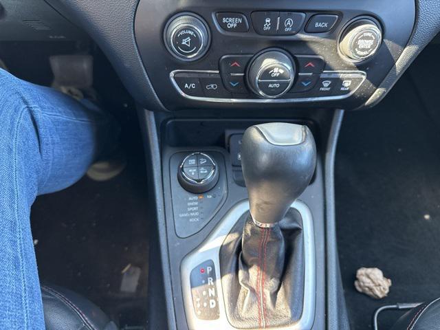 used 2015 Jeep Cherokee car, priced at $11,500