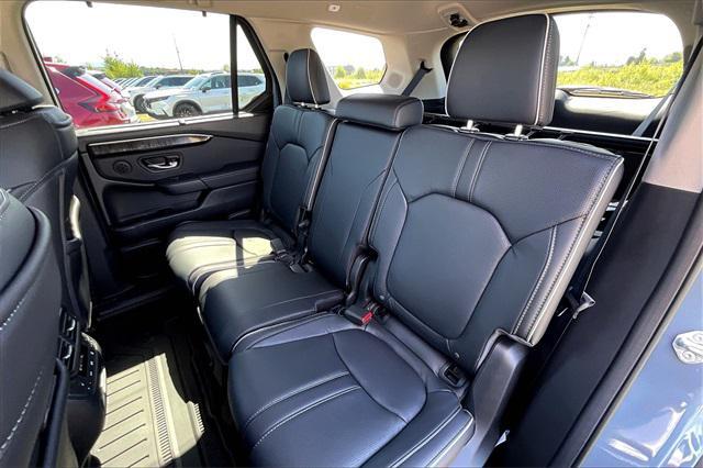 new 2025 Honda Pilot car, priced at $54,985