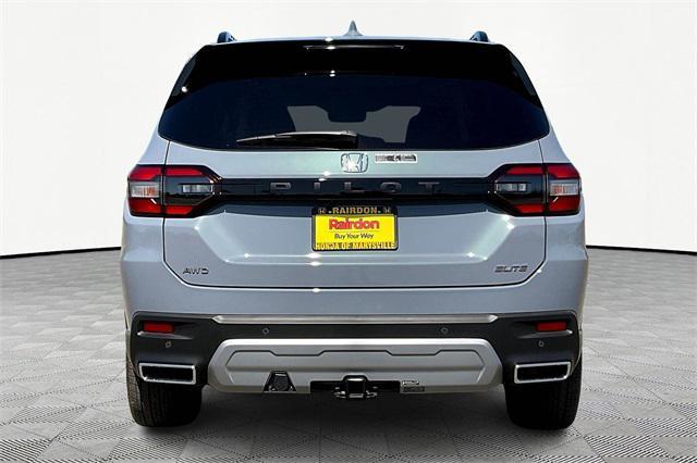 new 2025 Honda Pilot car, priced at $54,985