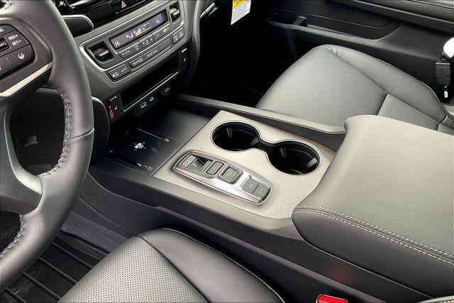 new 2025 Honda Ridgeline car, priced at $40,000