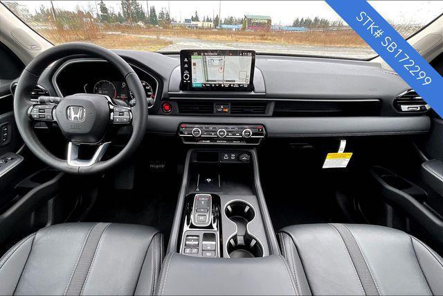 new 2025 Honda Pilot car, priced at $49,595