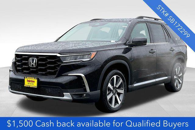 new 2025 Honda Pilot car, priced at $49,595