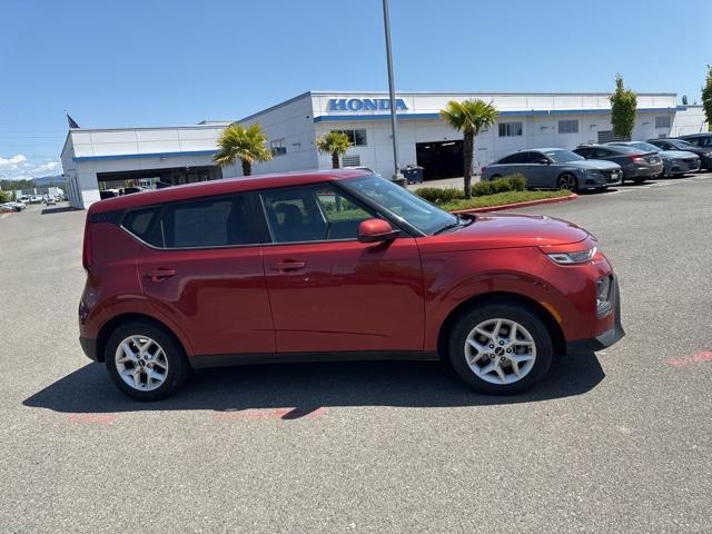 used 2022 Kia Soul car, priced at $16,000