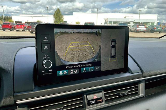 new 2025 Honda Pilot car, priced at $53,075