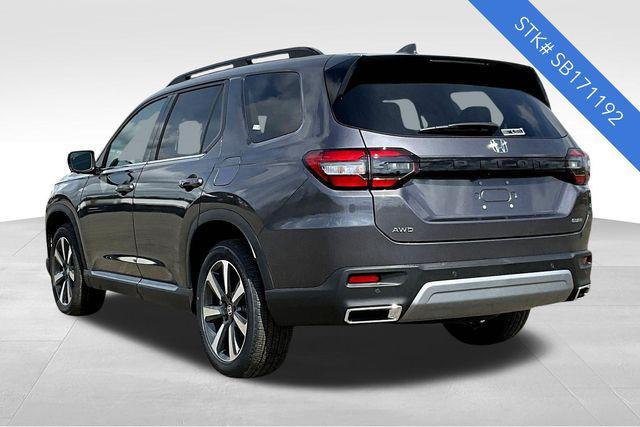 new 2025 Honda Pilot car, priced at $53,075