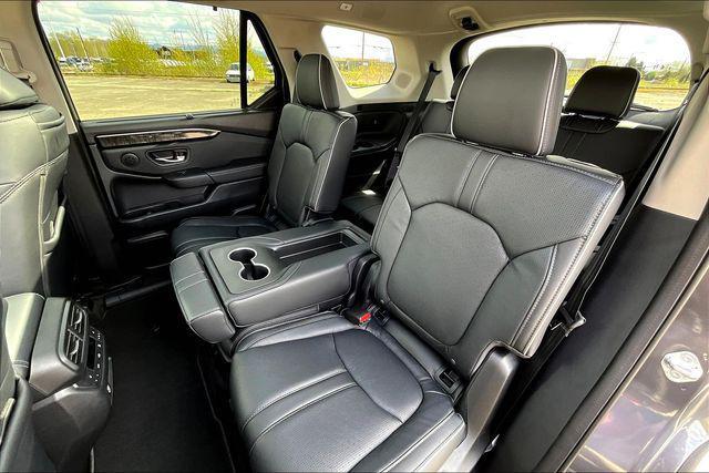 new 2025 Honda Pilot car, priced at $53,075