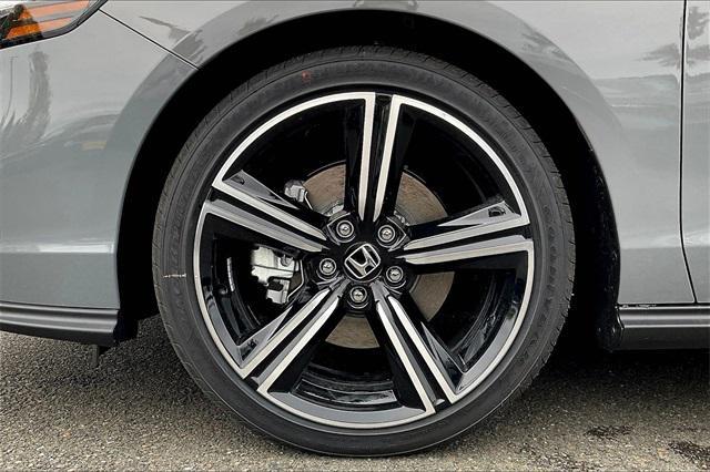 new 2025 Honda Accord Hybrid car, priced at $35,260