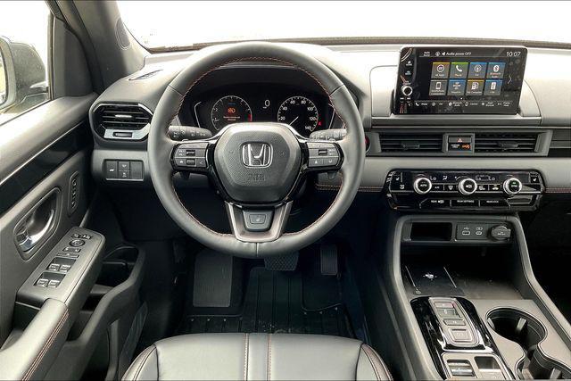 new 2025 Honda Pilot car, priced at $49,395