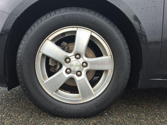 used 2014 Chevrolet Cruze car, priced at $7,500