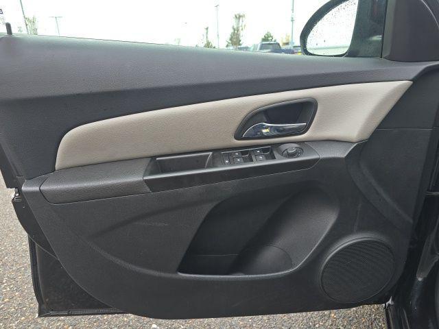 used 2014 Chevrolet Cruze car, priced at $7,500