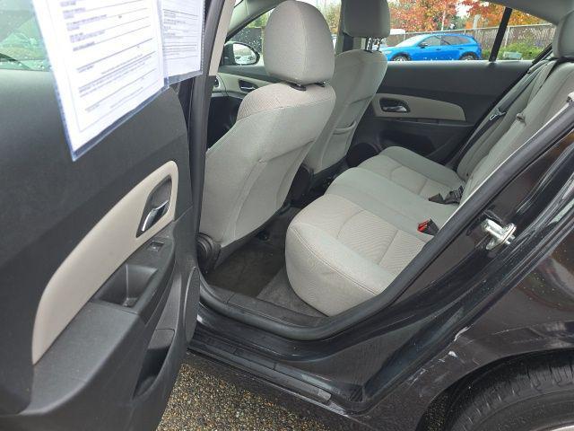 used 2014 Chevrolet Cruze car, priced at $7,500