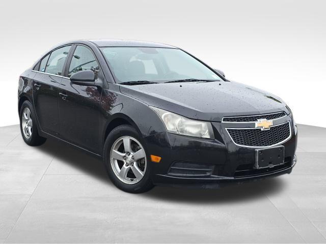 used 2014 Chevrolet Cruze car, priced at $7,500