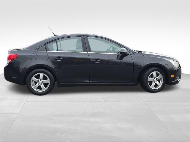 used 2014 Chevrolet Cruze car, priced at $7,500