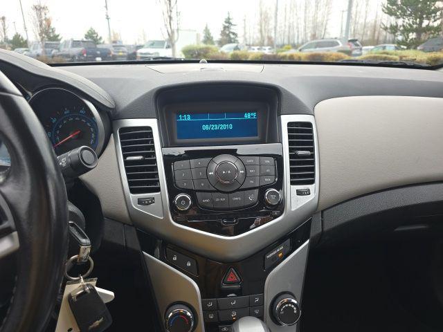 used 2014 Chevrolet Cruze car, priced at $7,500