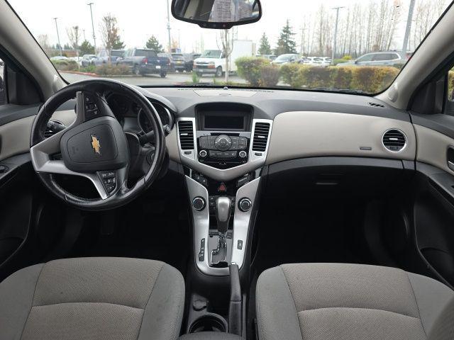 used 2014 Chevrolet Cruze car, priced at $7,500