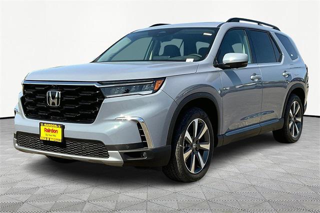 new 2025 Honda Pilot car, priced at $56,705