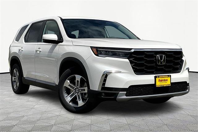 new 2025 Honda Pilot car, priced at $47,150