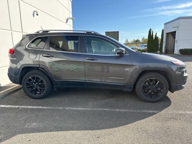 used 2015 Jeep Cherokee car, priced at $9,000