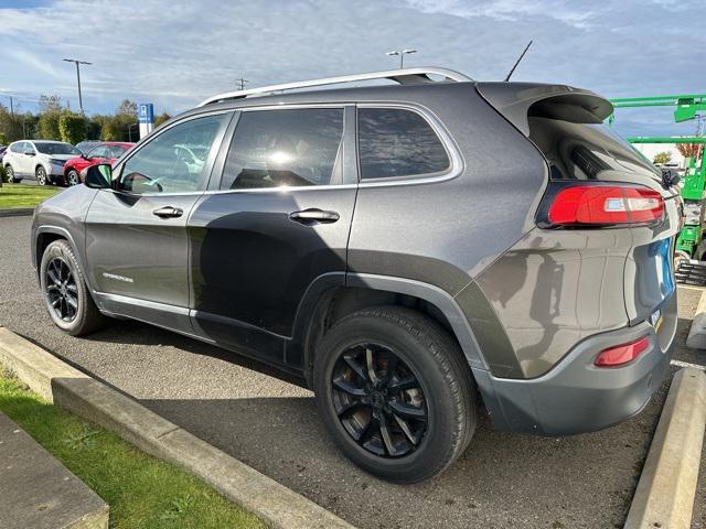 used 2015 Jeep Cherokee car, priced at $9,000