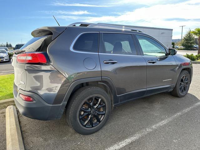 used 2015 Jeep Cherokee car, priced at $9,000