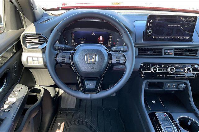 new 2025 Honda Pilot car, priced at $58,205