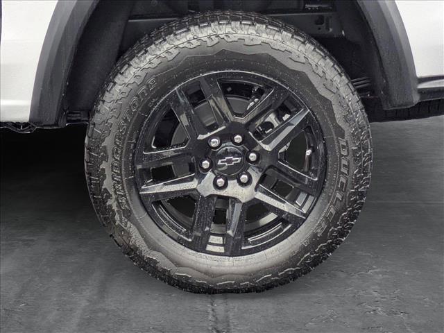 new 2025 Chevrolet Colorado car, priced at $44,310