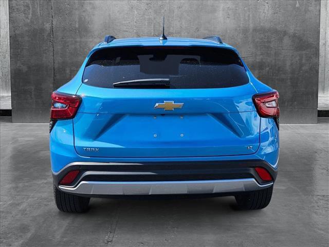 new 2025 Chevrolet Trax car, priced at $25,979